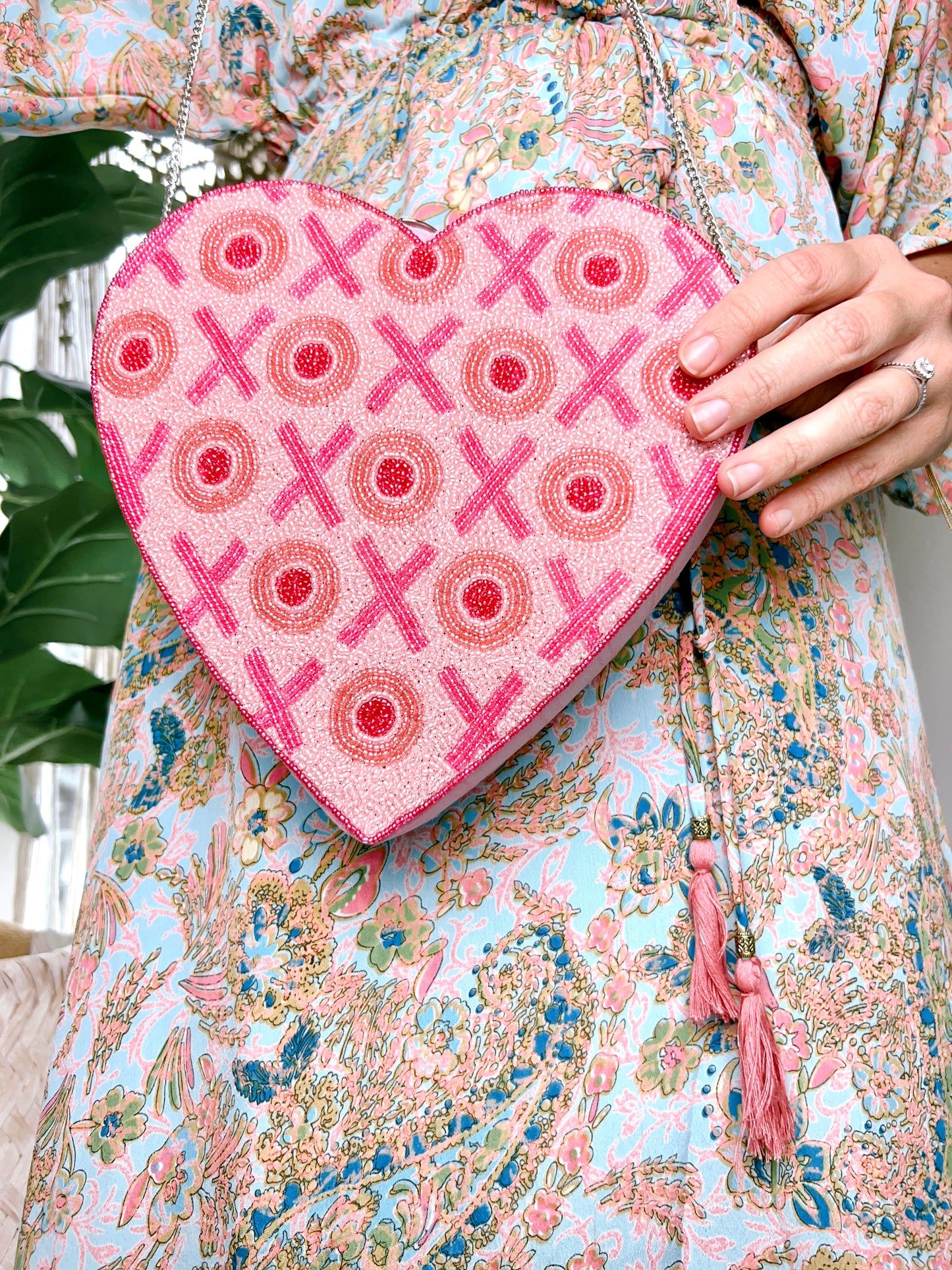 Hugs & Kisses Happy Hour Bag