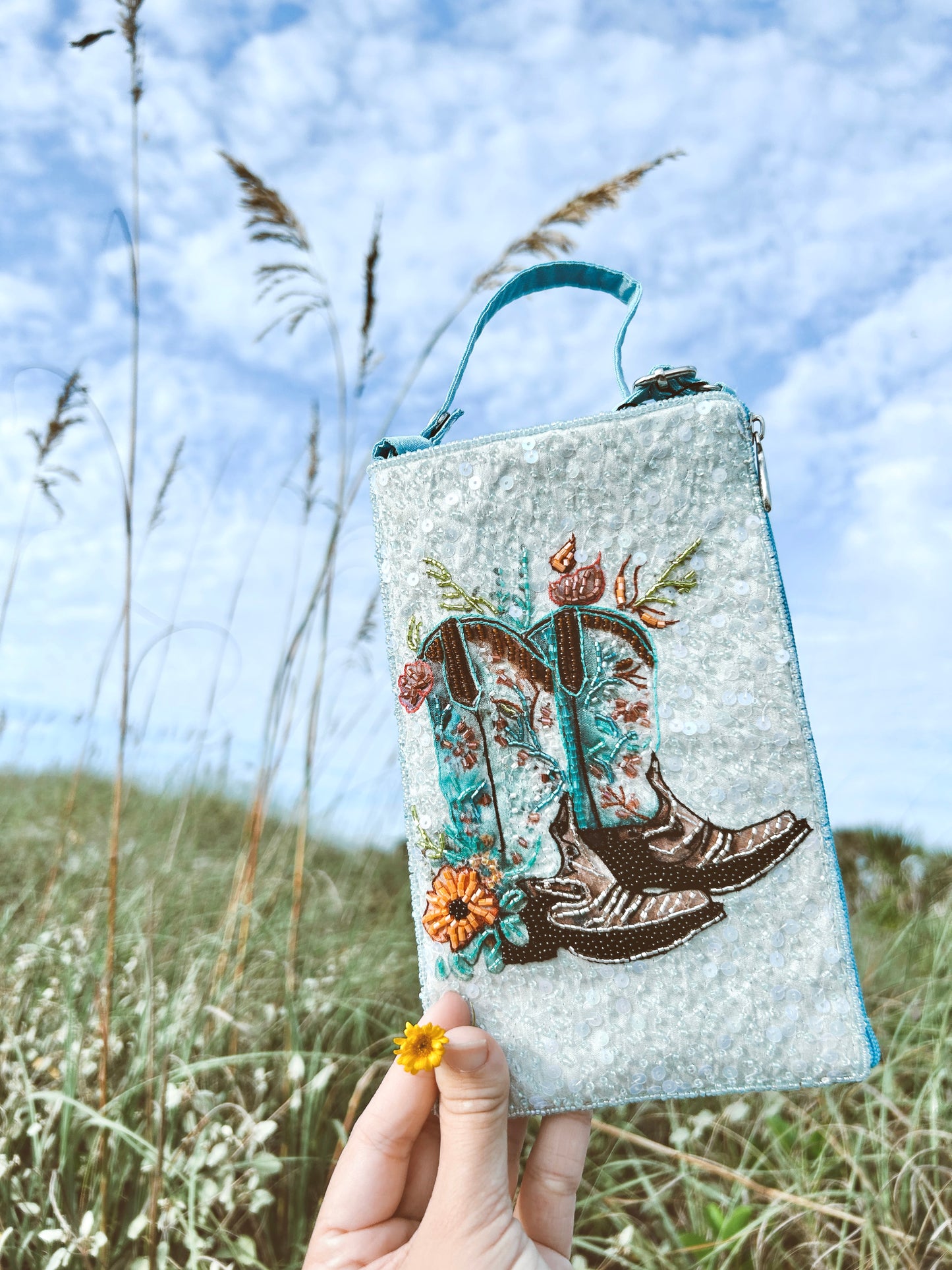 Coastal Cowgirl Club Bag